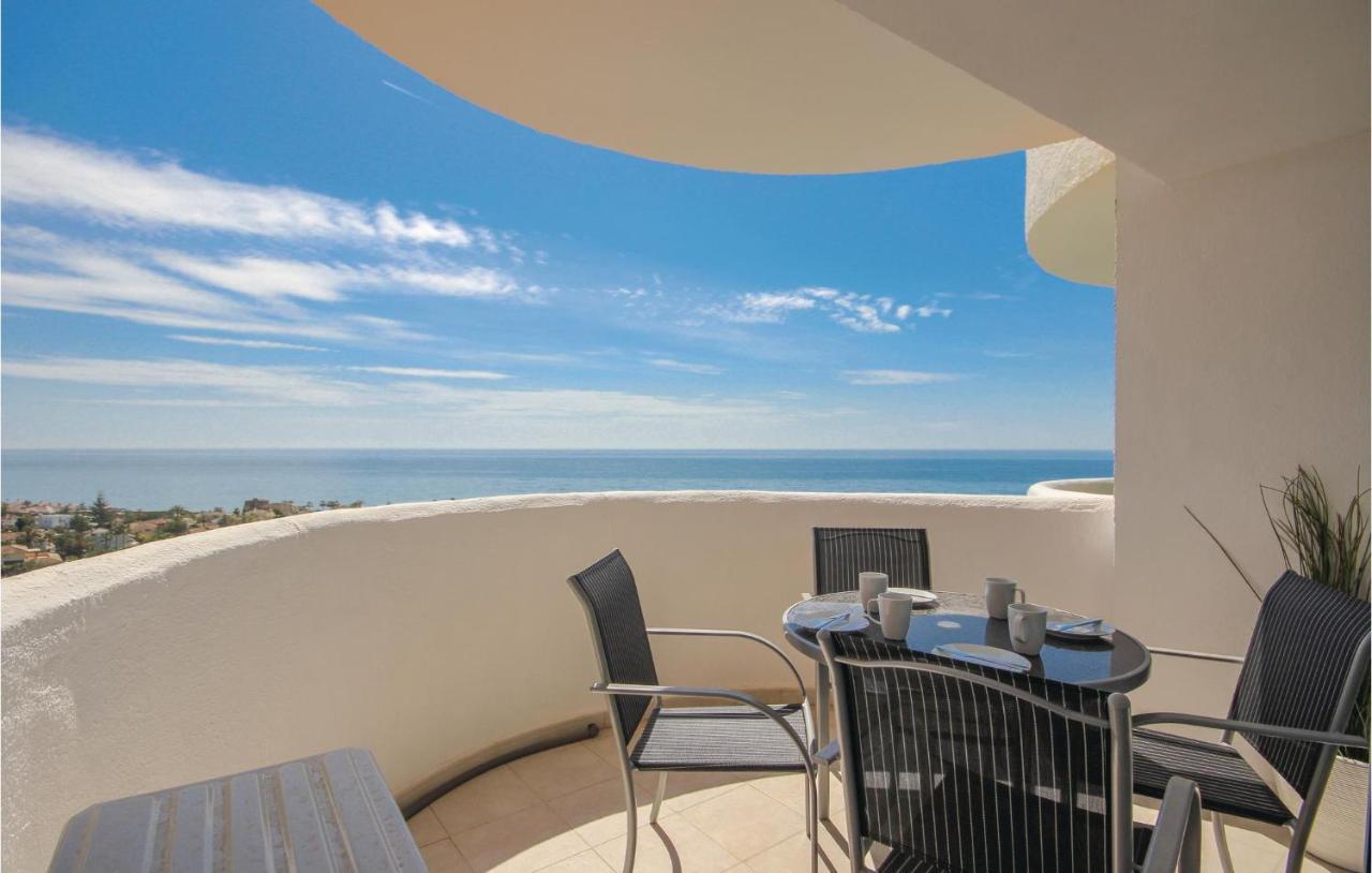 Sunny Apartment In Marbella Exterior foto
